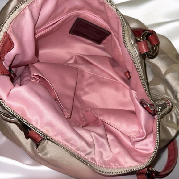 Coach poppy purse - Picture 4 of 4